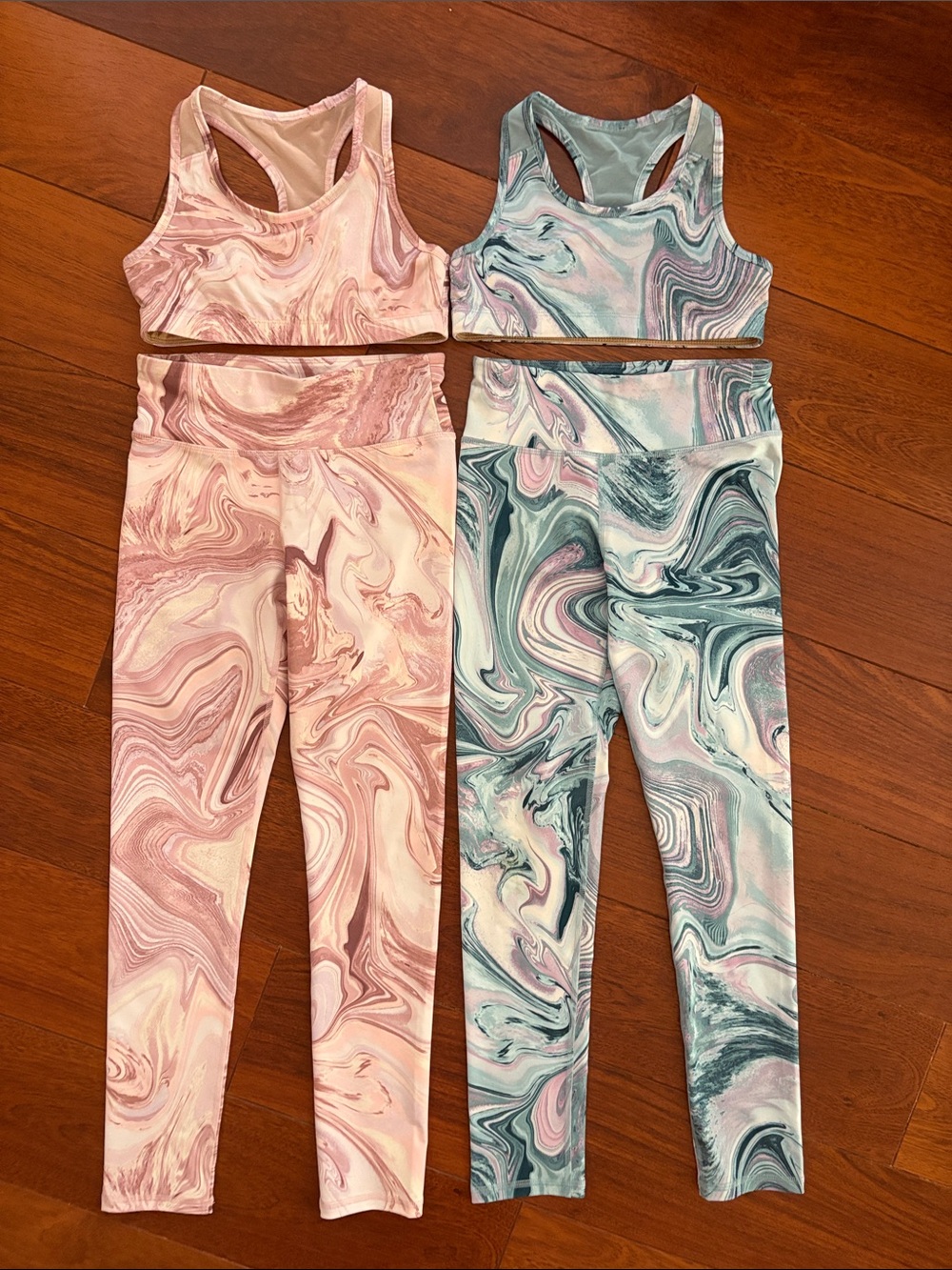 SET/2 Old Navy Marble-Print Active Leggings & Sports Bra Set - Pink and Teal